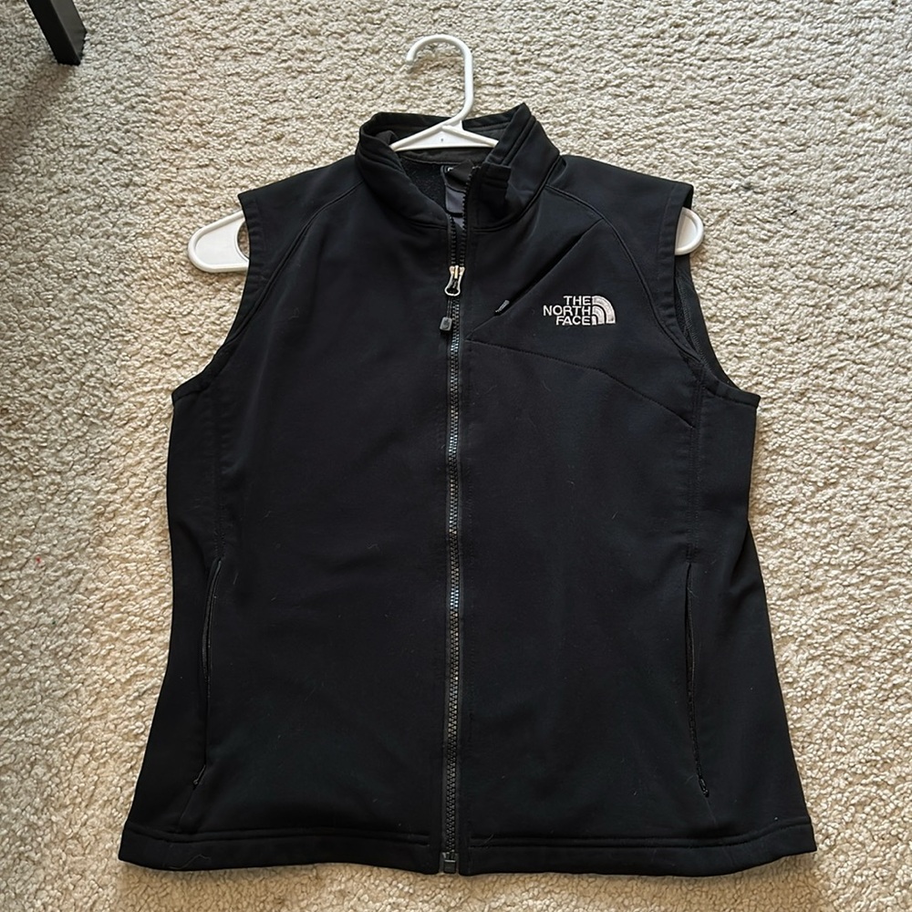 the north face black vest